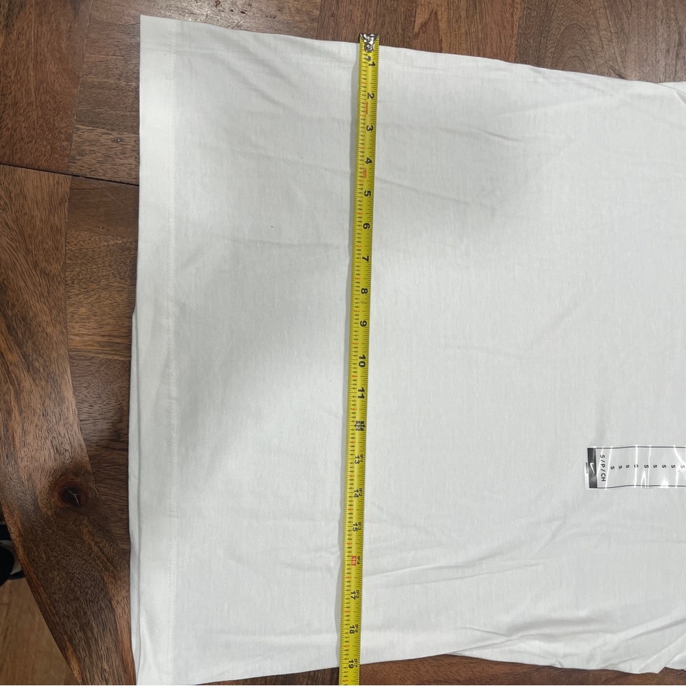 Nike White Tee Shirt - Picture 5 of 6